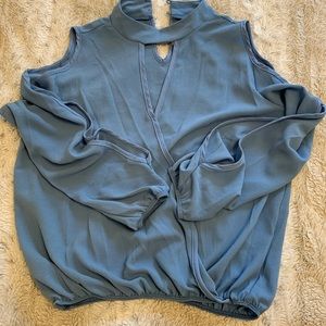 Agaci blue‎ cold shoulder blouse size medium